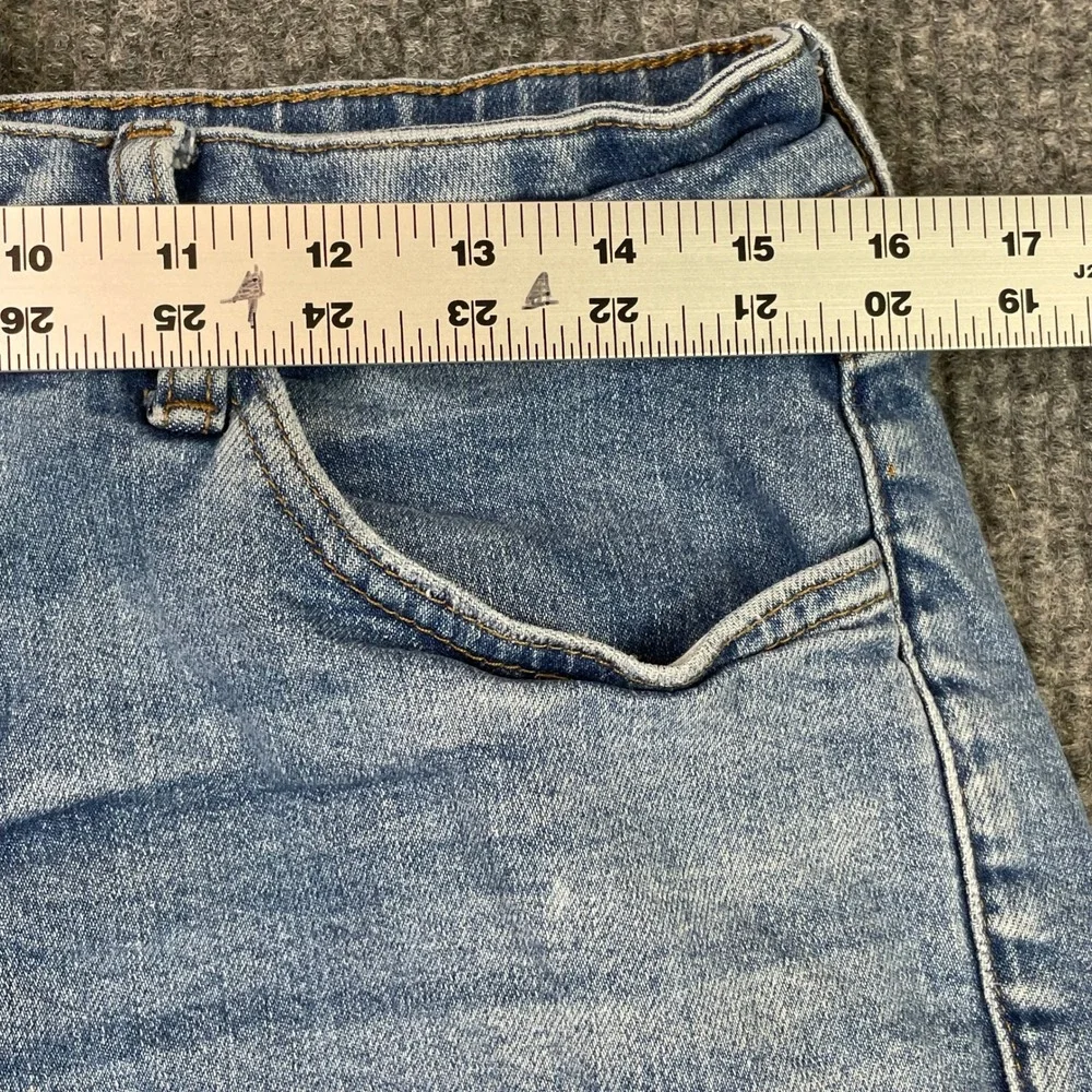 rue21 & a.n.a Denim Shorts Bundle Women 11/12 Blue Distressed Cuffed Frayed Hem